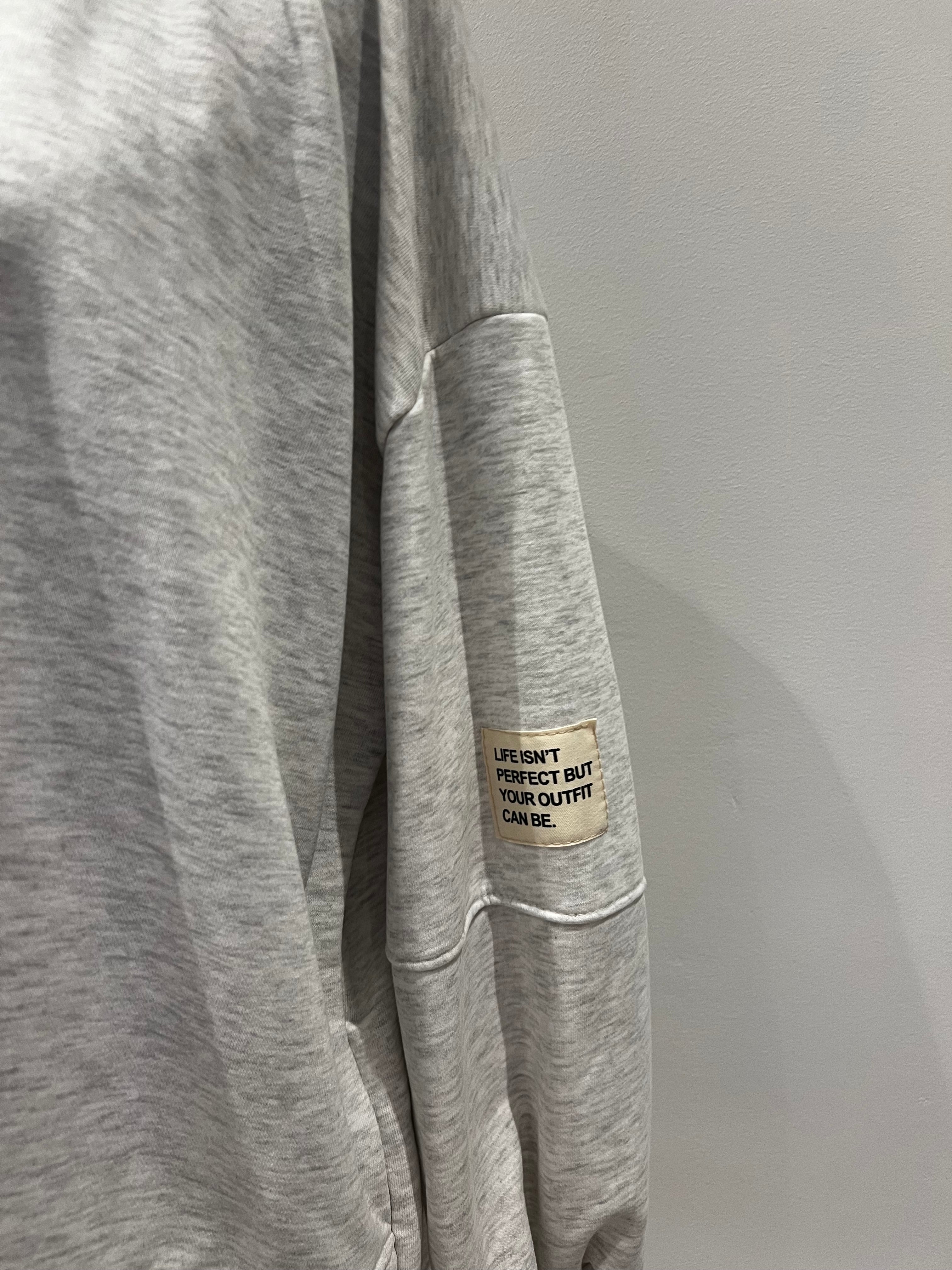 Sweatshirt „Life isn‘t perfect…“