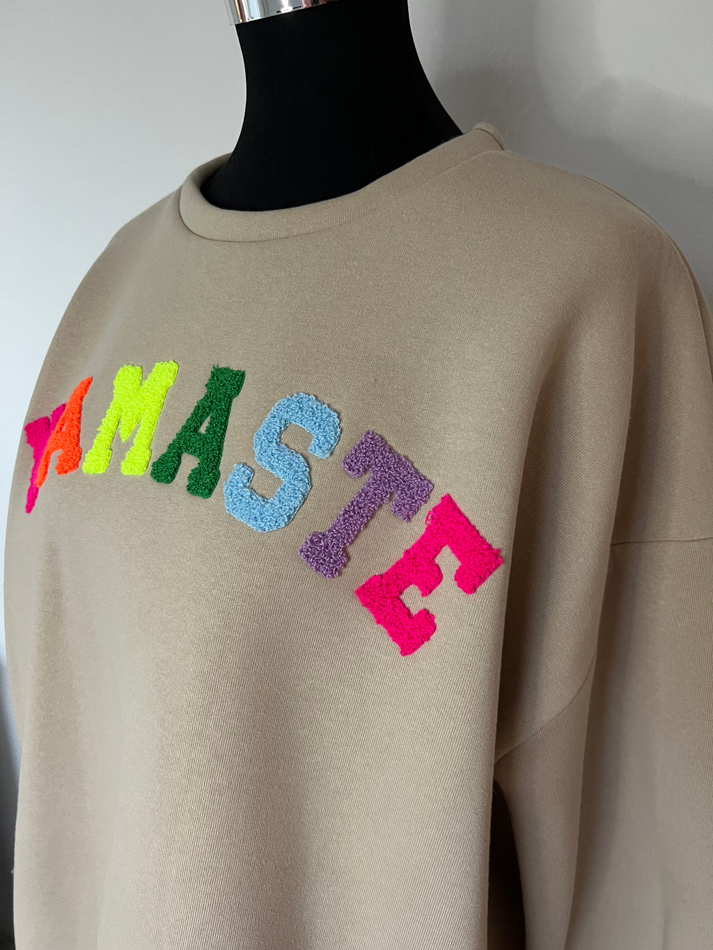 Sweatshirt Namaste