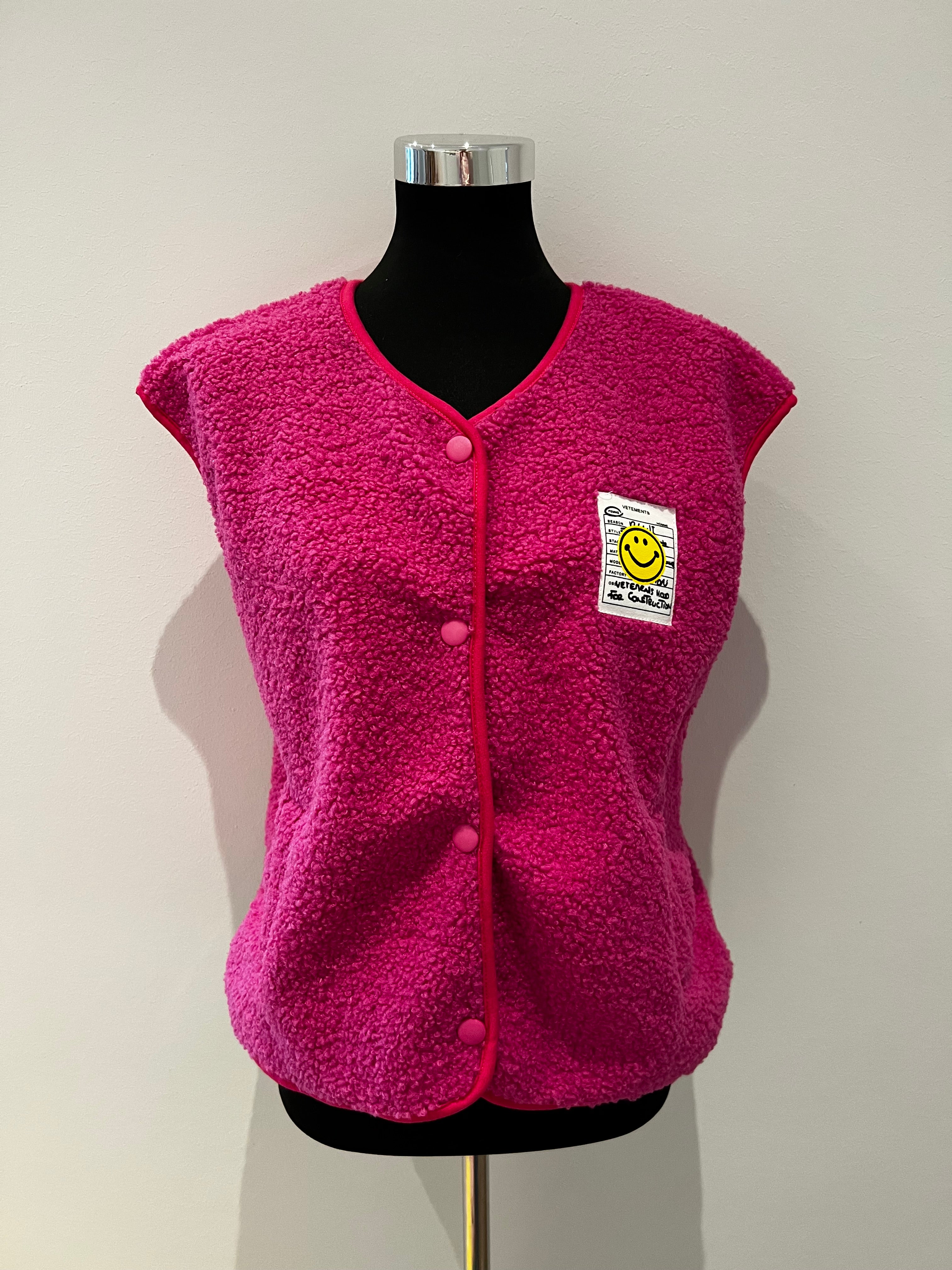 Teddyweste Smiley Patch