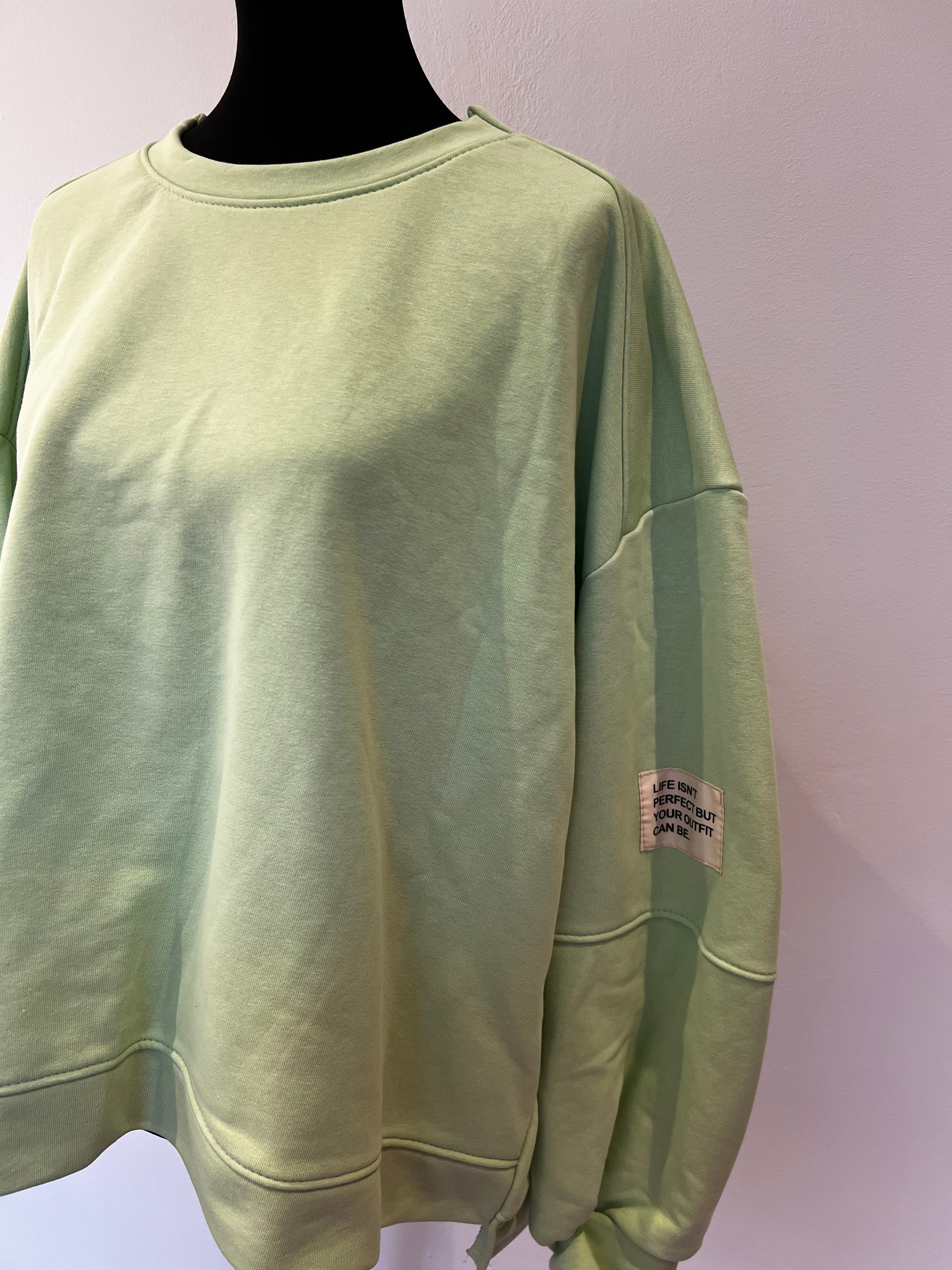 Sweatshirt „Life isn‘t perfect…“